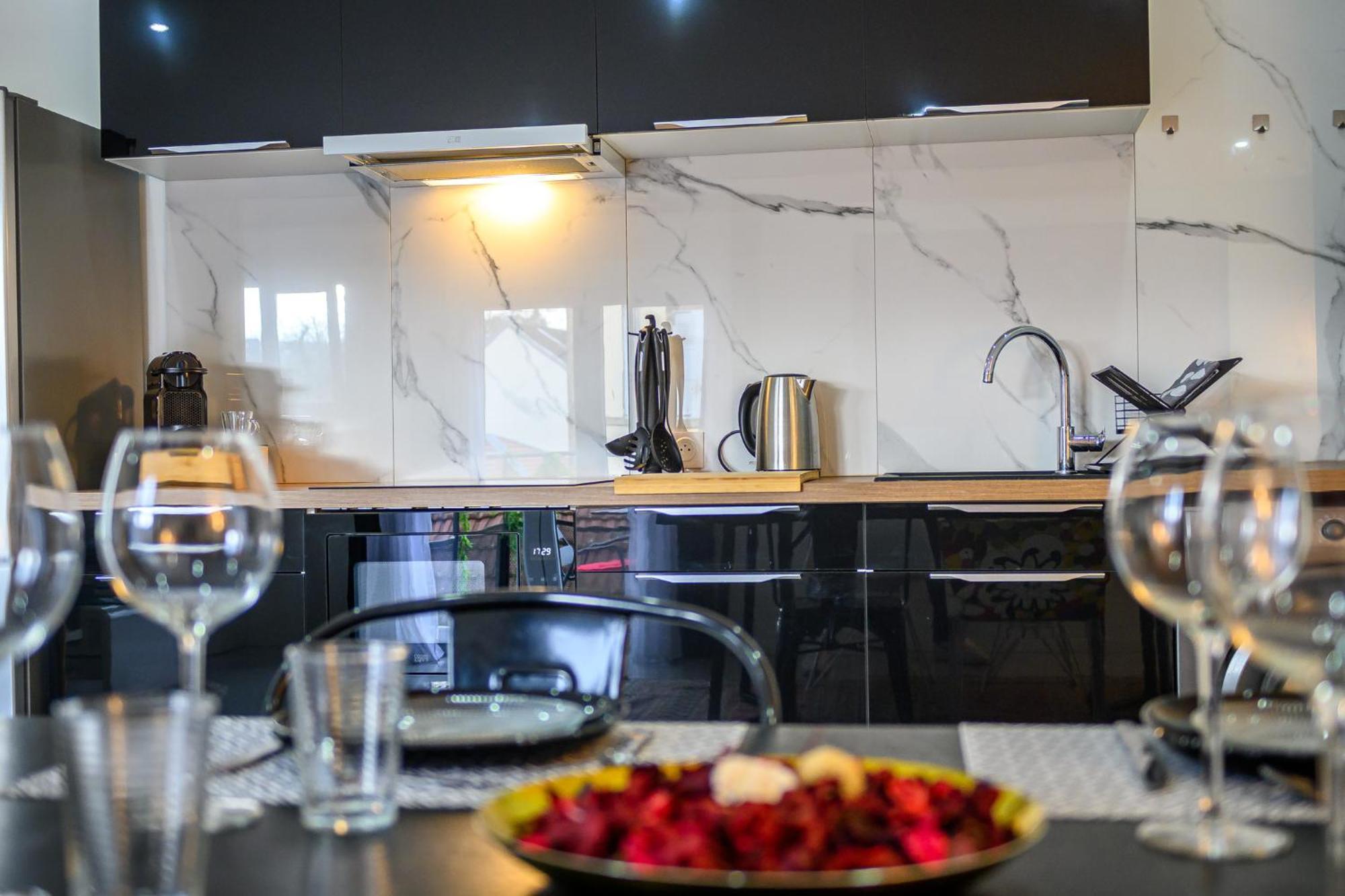 Le Charles Apartment Montbéliard Екстериор снимка